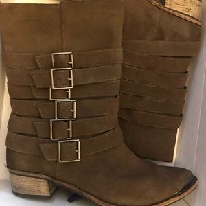 Splendid brown suede boot worn once size 8.5